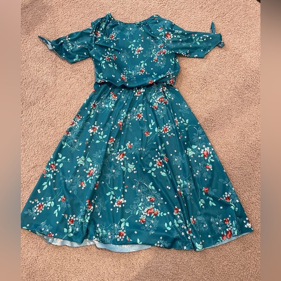 Unbranded Green Floral Flowy Sunday Midi Dress - Picture 8 of 8